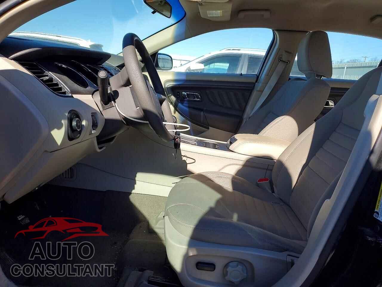 FORD TAURUS 2010 - 1FAHP2DW9AG159266