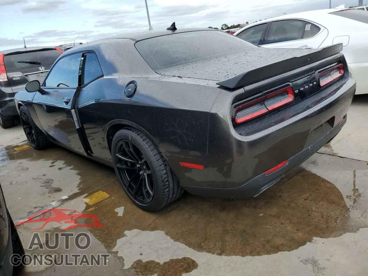 DODGE CHALLENGER 2018 - 2C3CDZBT8JH144801