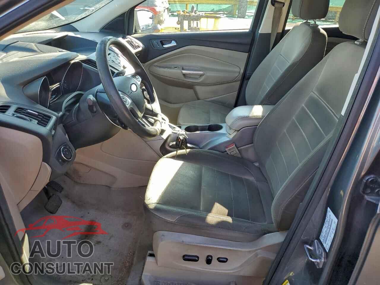FORD ESCAPE 2014 - 1FMCU0GX4EUC08866