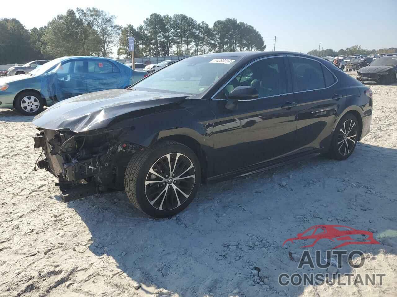 TOYOTA CAMRY 2018 - 4T1B11HK1JU158631