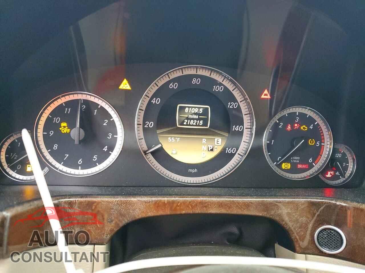 MERCEDES-BENZ E-CLASS 2011 - WDDHF2EB3BA498527