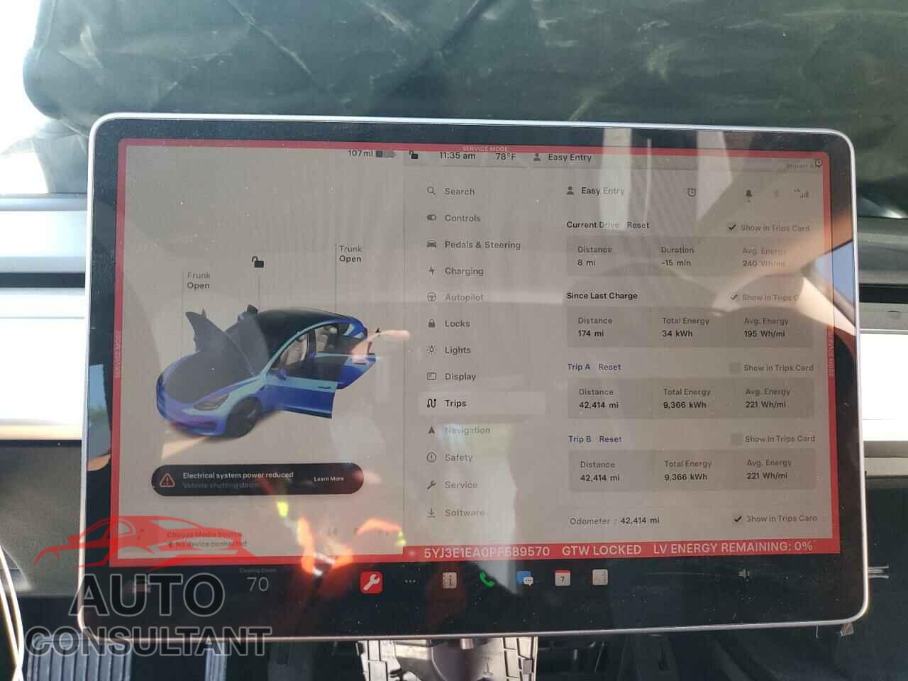 TESLA MODEL 3 2023 - 5YJ3E1EA0PF589570