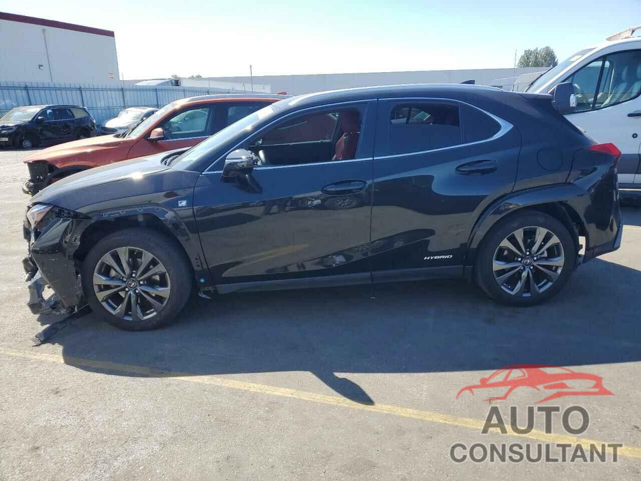 LEXUS UX 250H BA 2022 - JTHE9JBH8N2058372