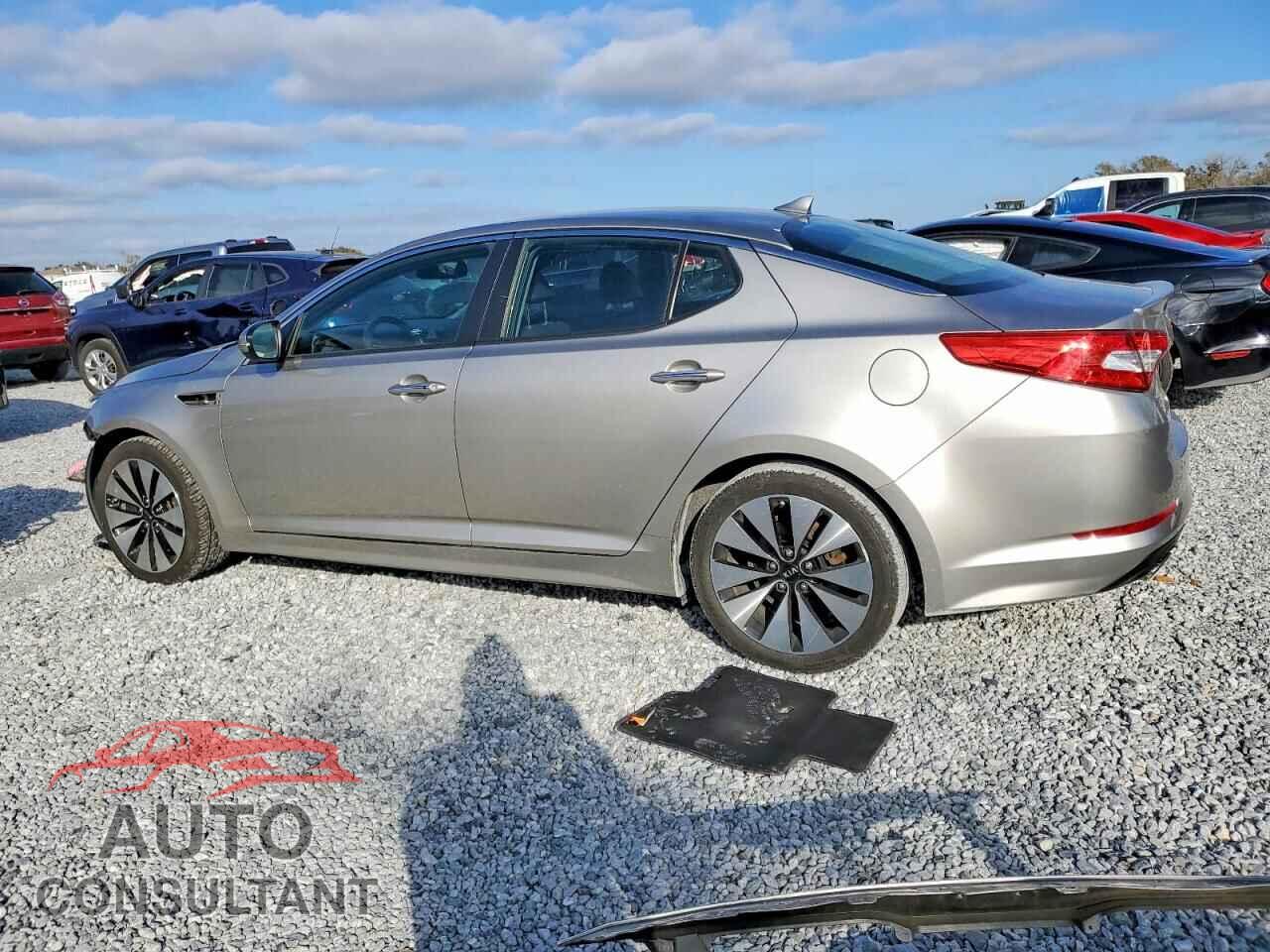 KIA OPTIMA 2011 - KNAGR4A69B5144101
