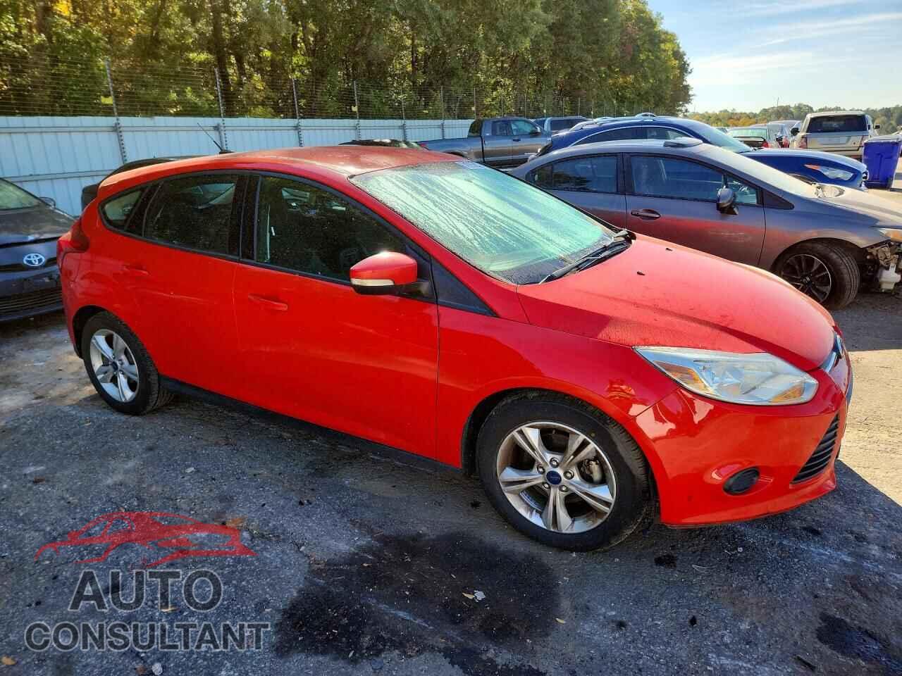 FORD FOCUS 2014 - 1FADP3K2XEL392736