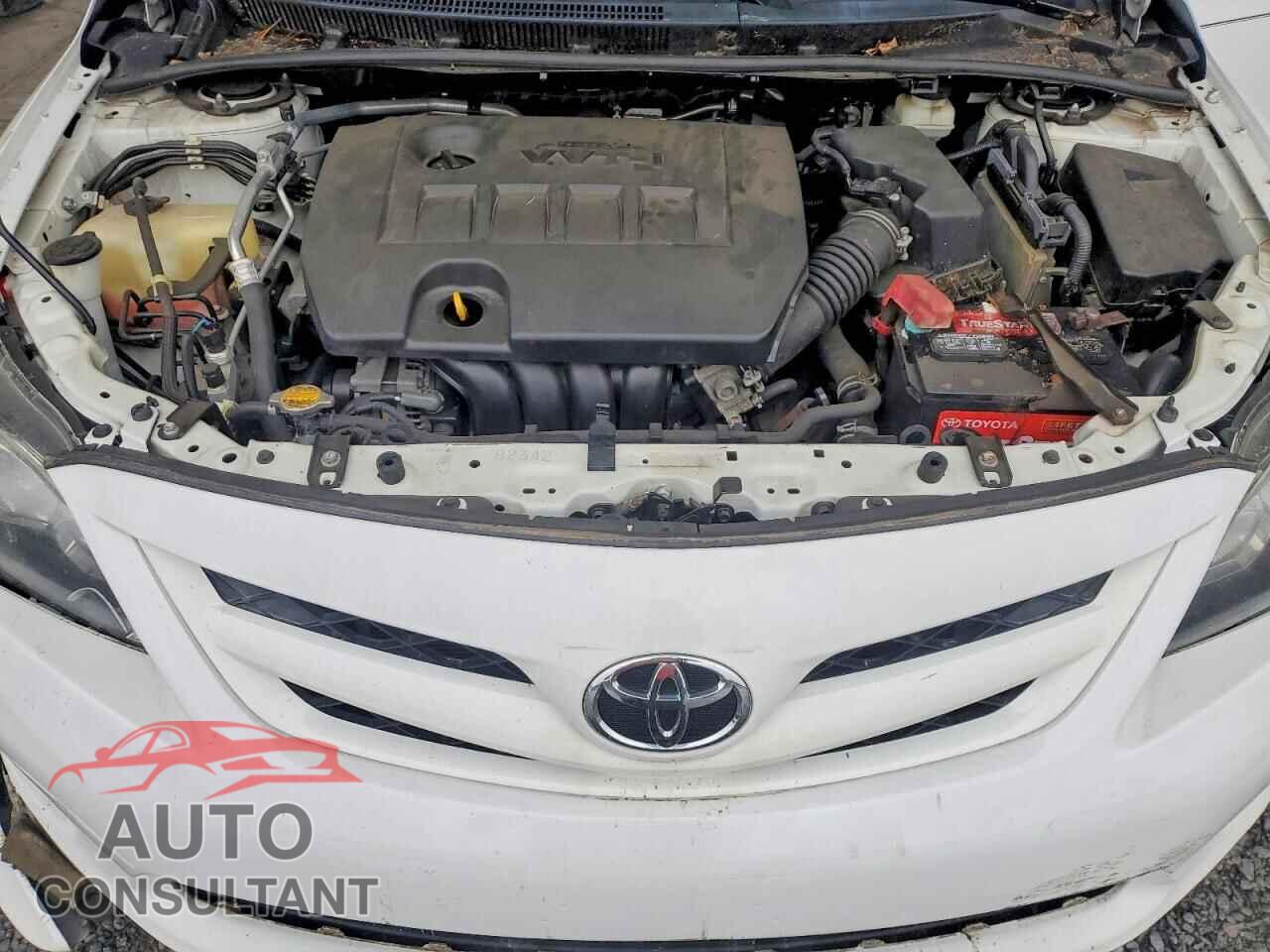 TOYOTA COROLLA 2013 - 2T1BU4EE9DC940639
