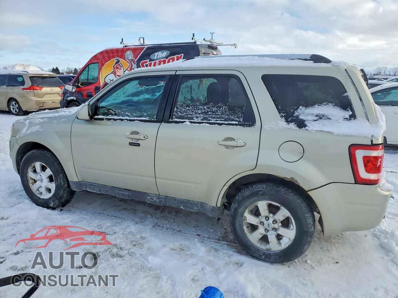 FORD ESCAPE 2011 - 1FMCU9E75BKC07417