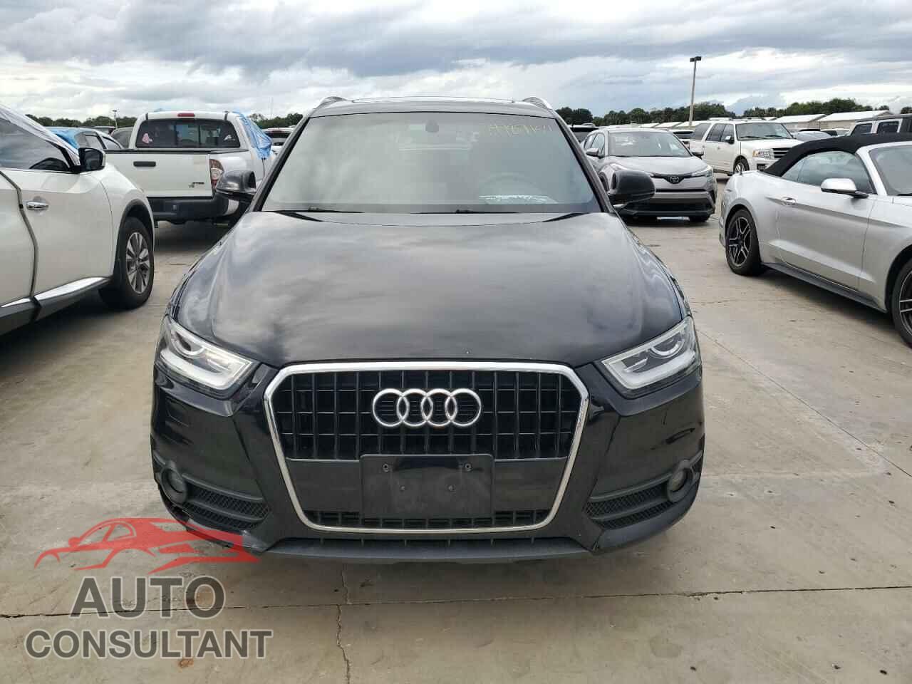 AUDI Q3 2015 - WA1FFCFS5FR013716