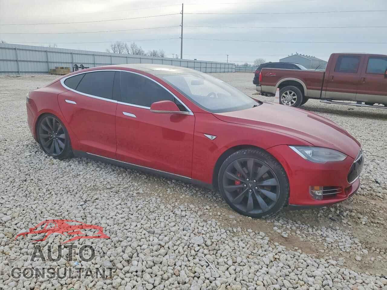 TESLA MODEL S 2016 - 5YJSA1E46GF128584