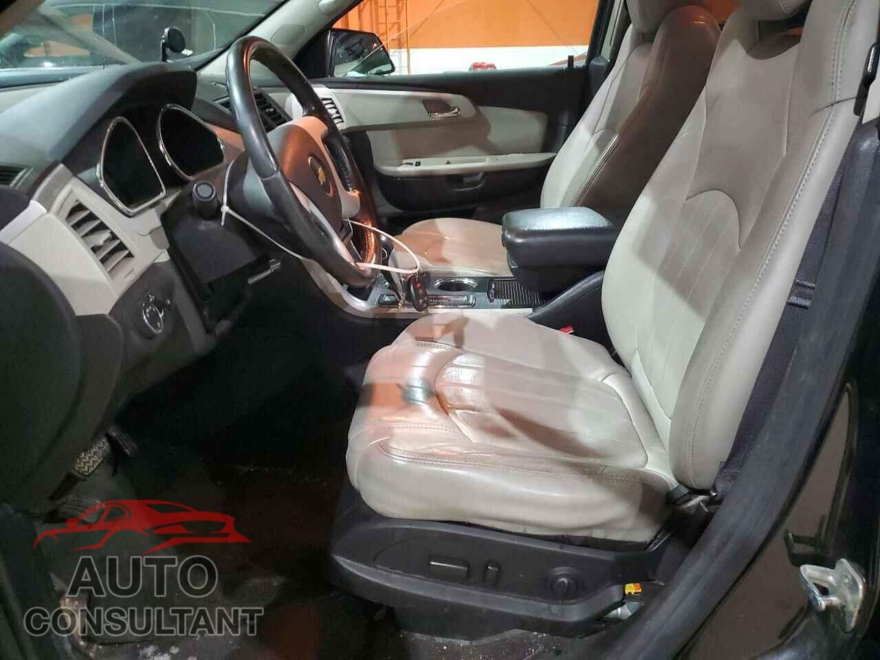 CHEVROLET TRAVERSE 2012 - 1GNKVLED2CJ199646