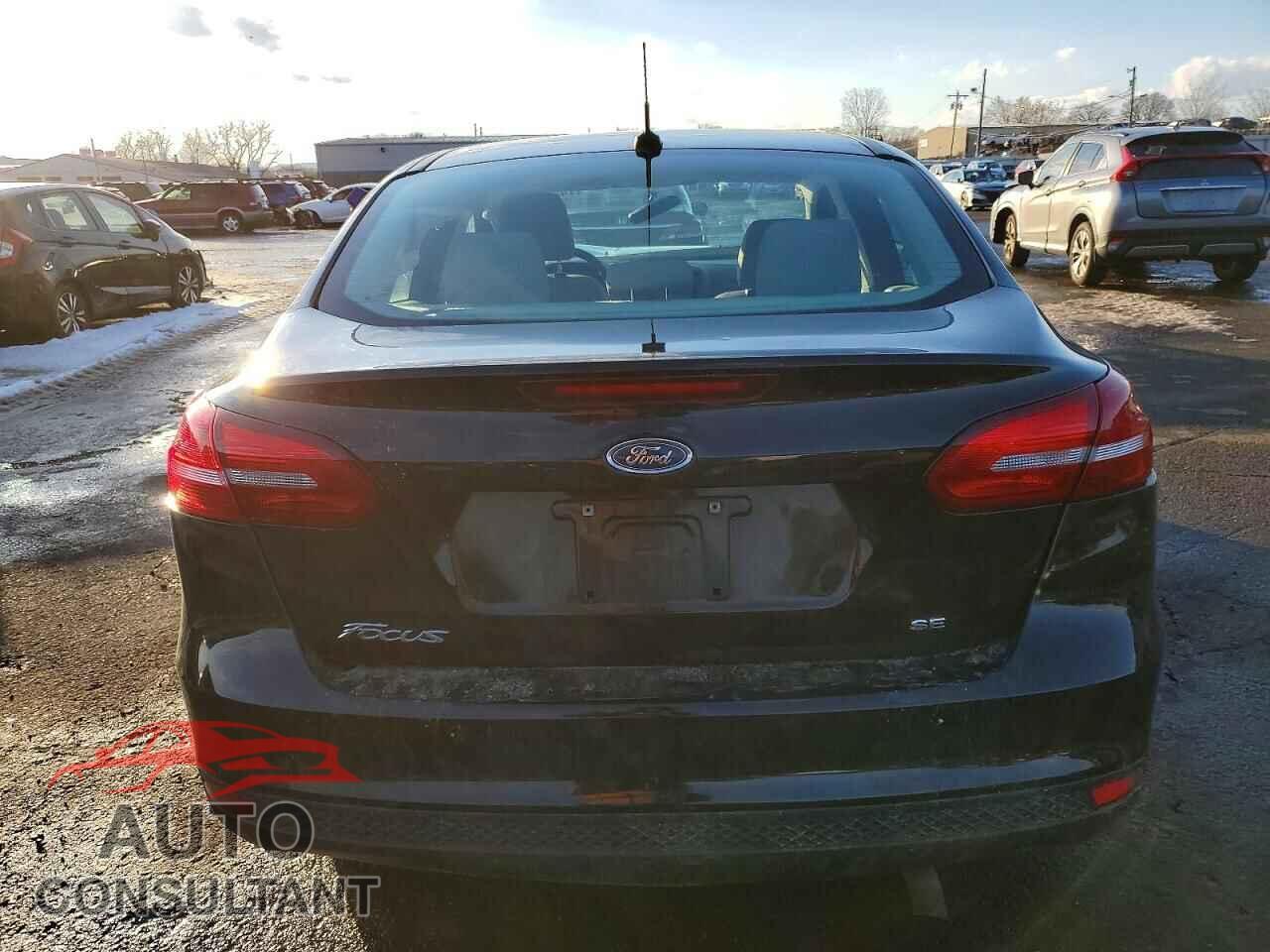 FORD FOCUS 2017 - 1FADP3F23HL249349