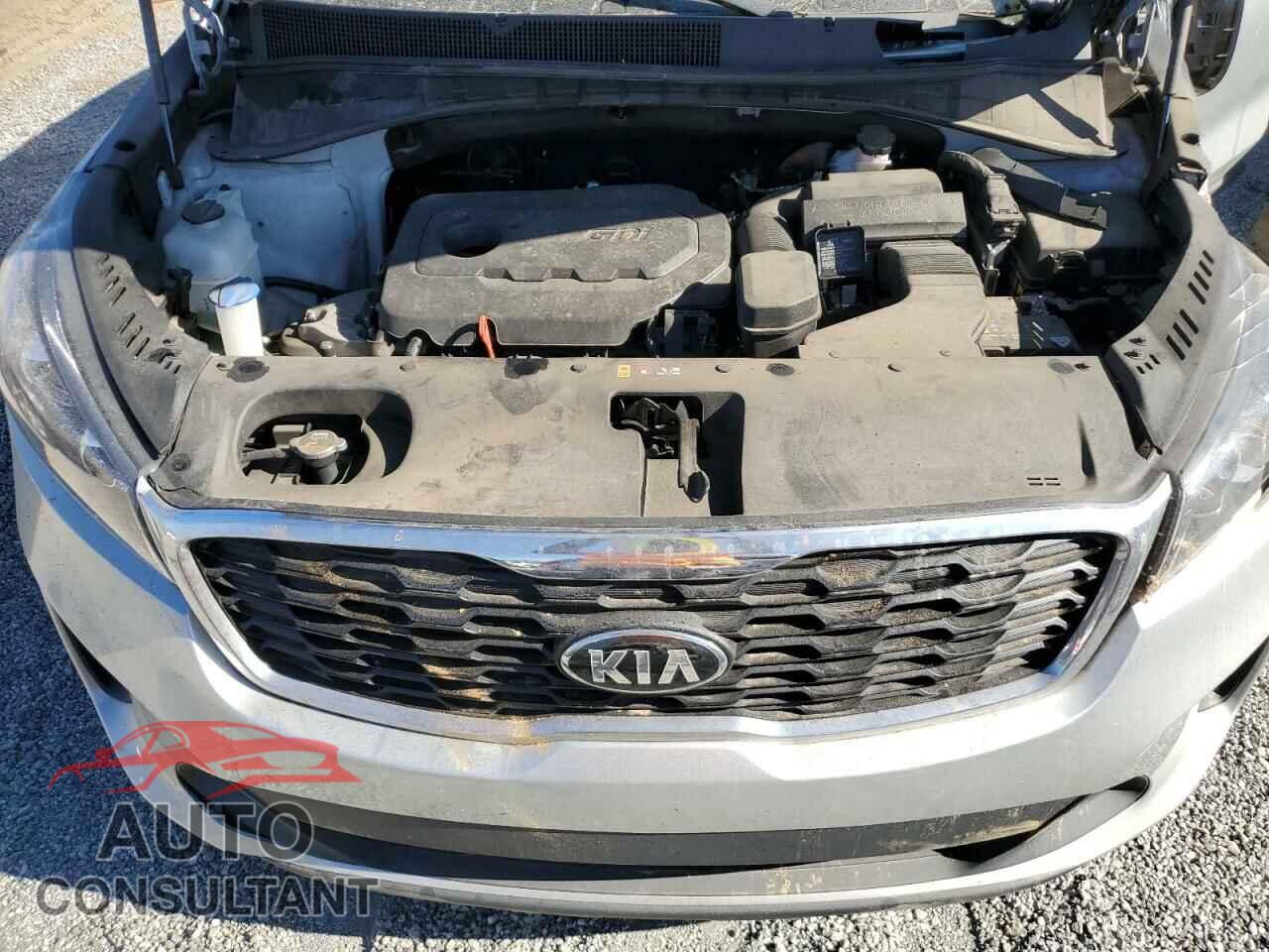 KIA SORENTO 2020 - 5XYPG4A35LG644196