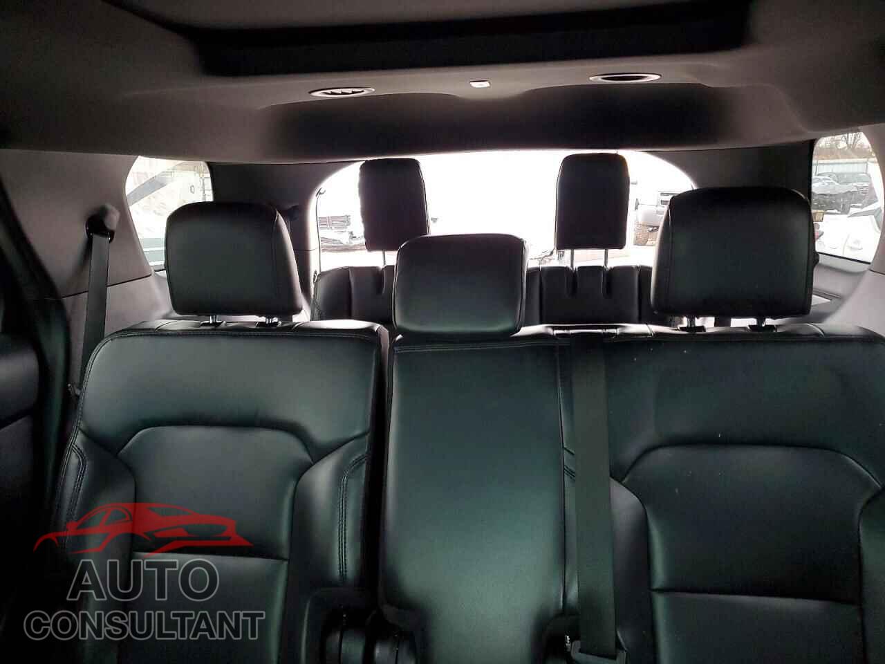 FORD EXPLORER 2019 - 1FM5K8D80KGA02402