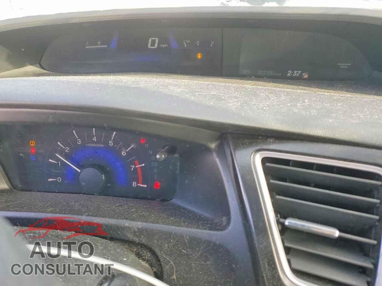 HONDA CIVIC 2013 - 19XFB2F59DE000076