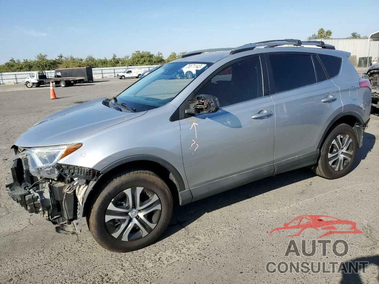 TOYOTA RAV4 2018 - 2T3ZFREV1JW440269