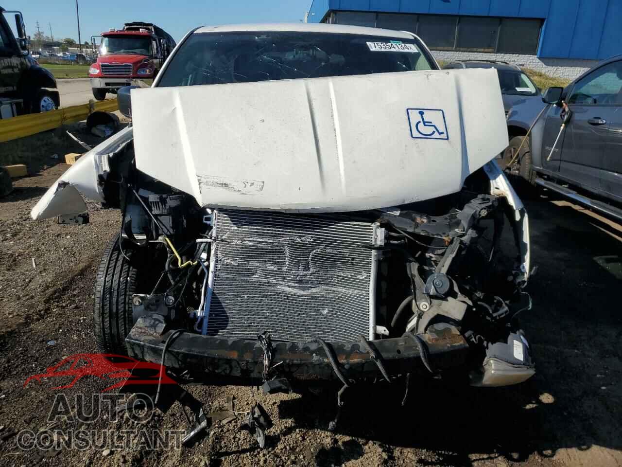 DODGE CARAVAN 2013 - 2C4RDGBG8DR554185