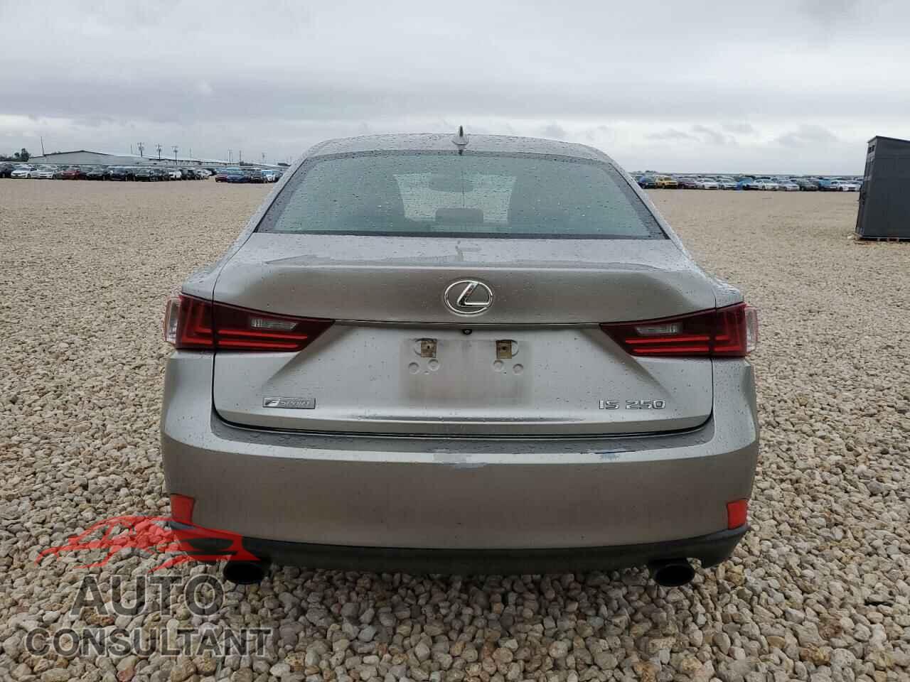 LEXUS IS 2015 - JTHBF1D23F5052760