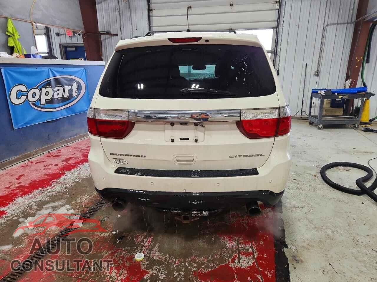 DODGE DURANGO 2012 - 1C4SDJET6CC205444