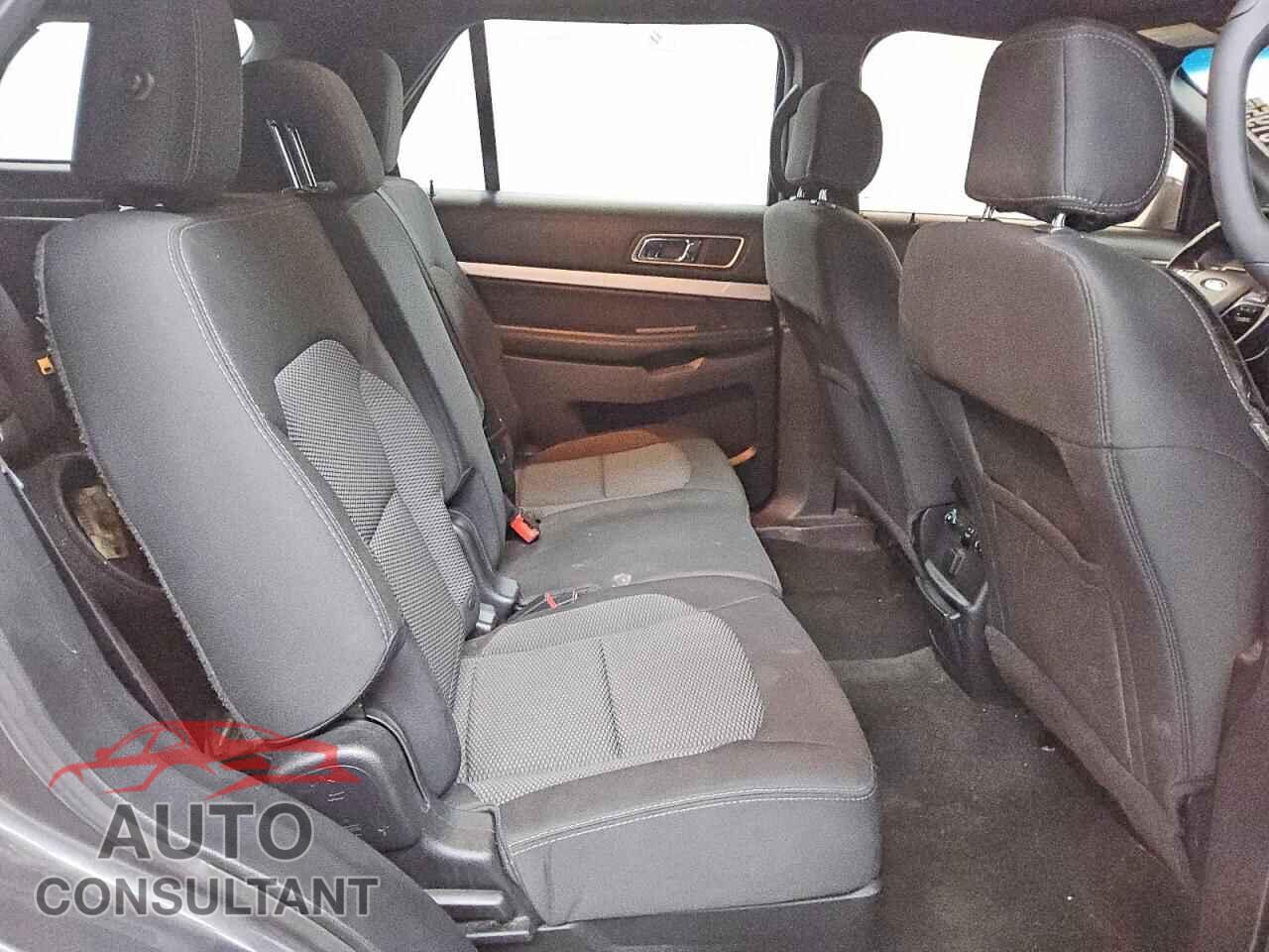 FORD EXPLORER 2017 - 1FM5K8D86HGE32055