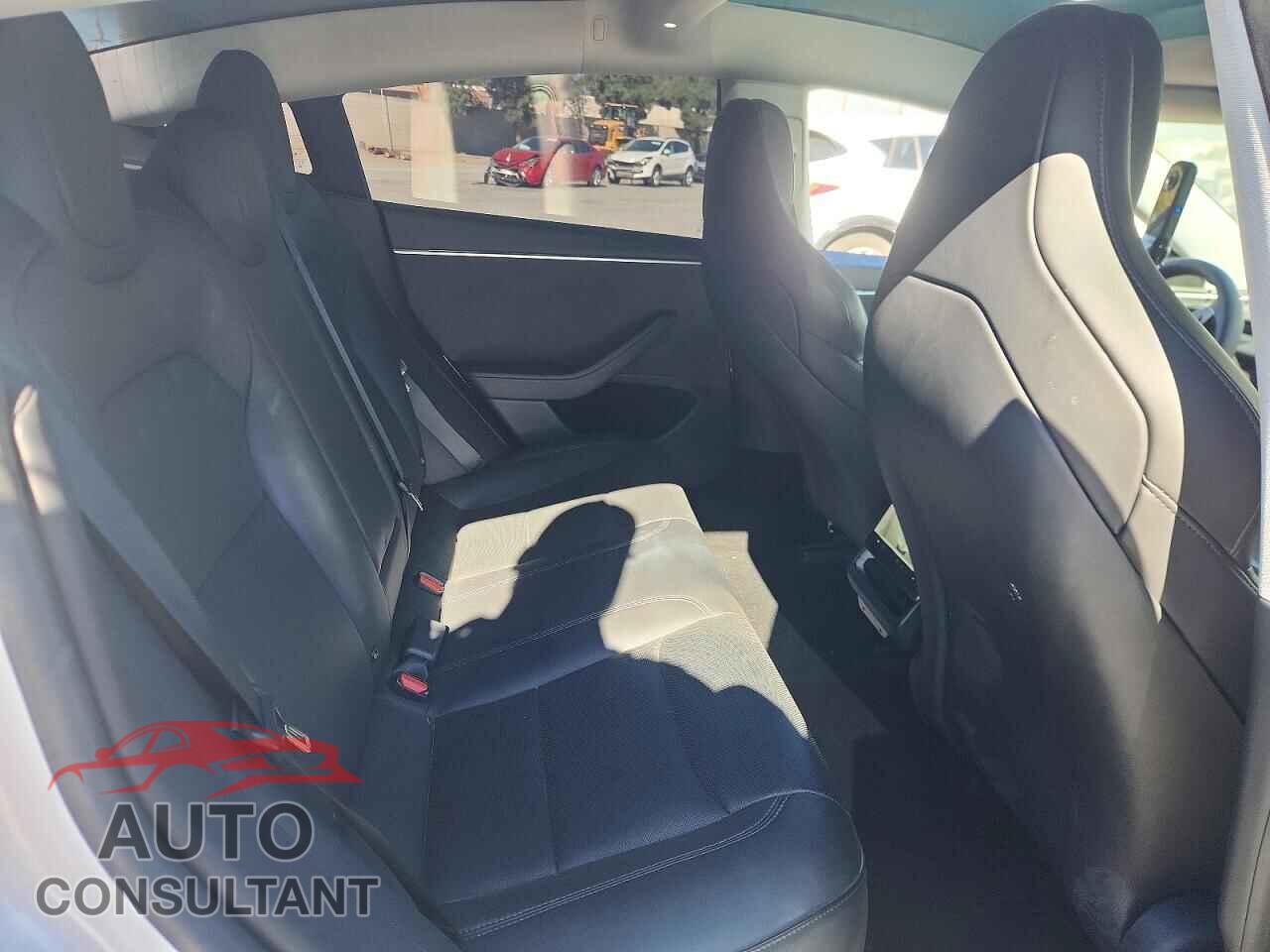 TESLA MODEL 3 2024 - 5YJ3E1ET5RF822671