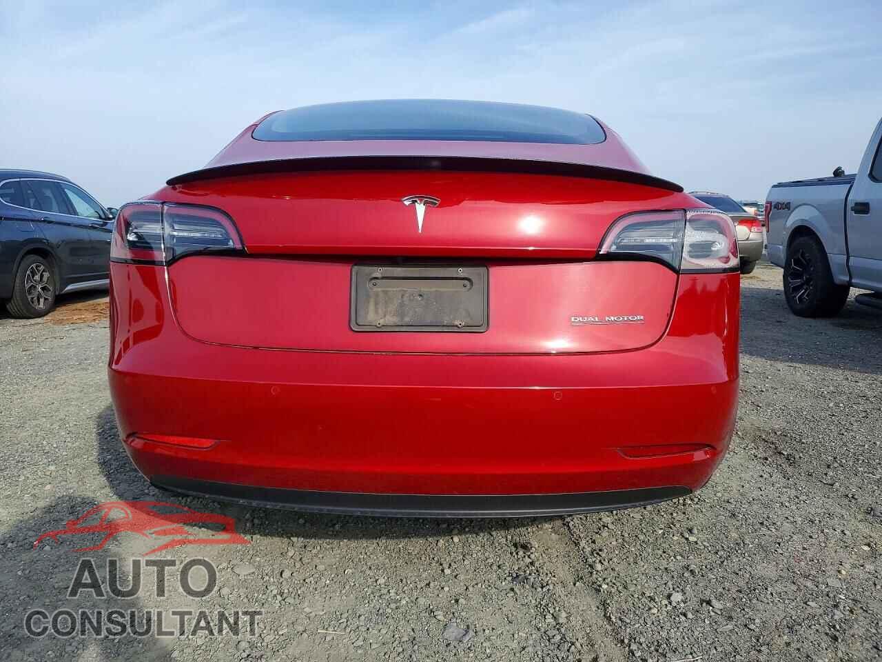 TESLA MODEL 3 2021 - 5YJ3E1EC4MF070146