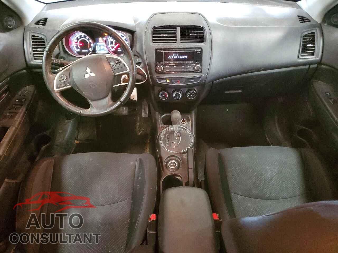 MITSUBISHI OUTLANDER 2015 - 4A4AR3AU4FE036386