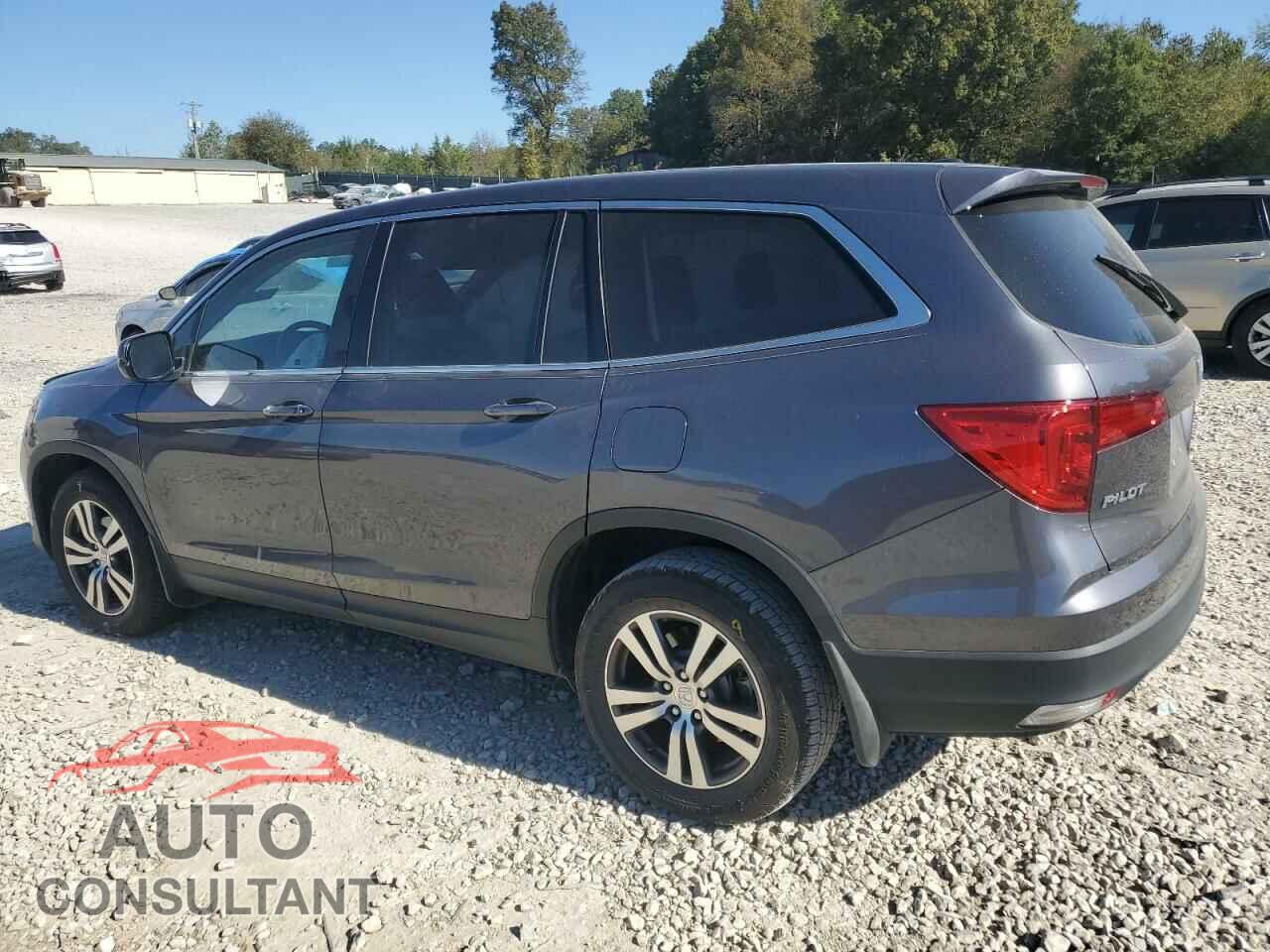 HONDA PILOT 2017 - 5FNYF5H64HB021941