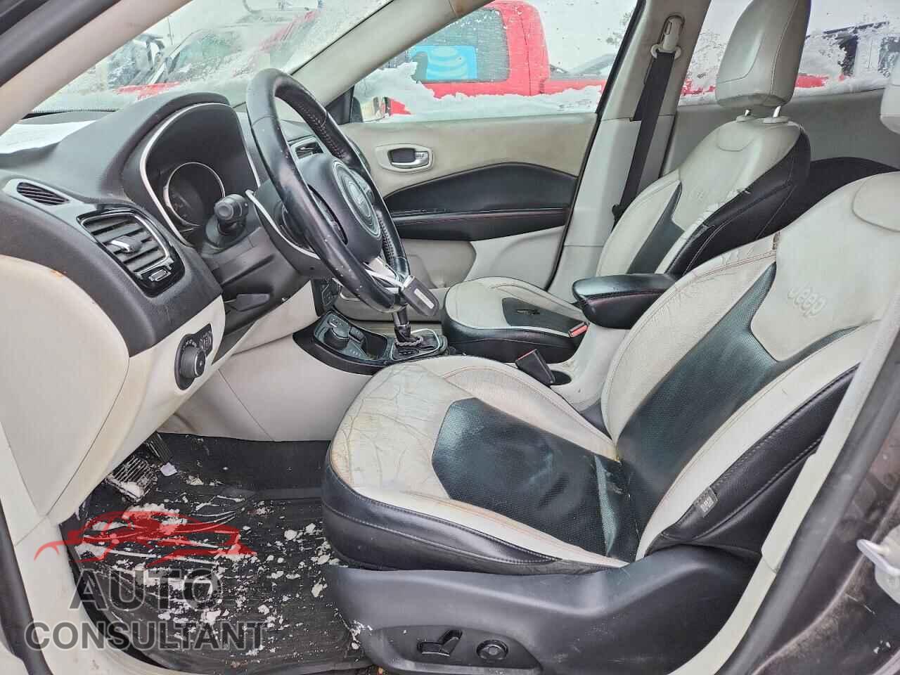 JEEP COMPASS 2019 - 3C4NJDCB8KT740926