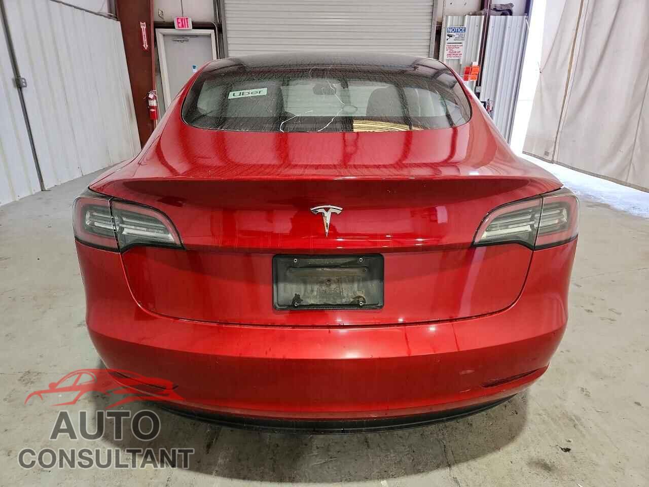 TESLA MODEL 3 2022 - 5YJ3E1EA6NF190661