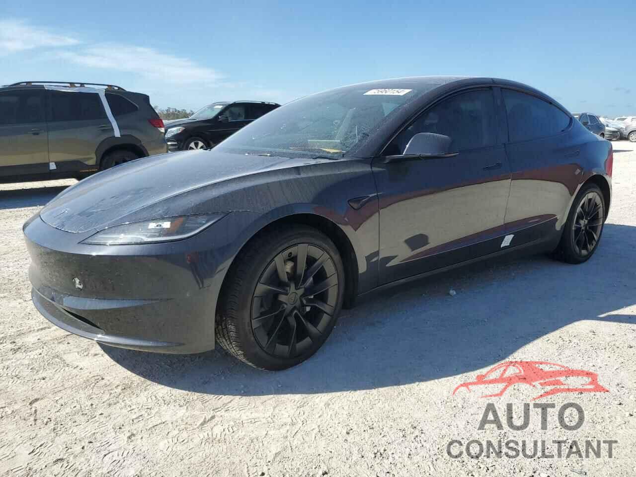 TESLA MODEL 3 2024 - 5YJ3E1EAXRF766077