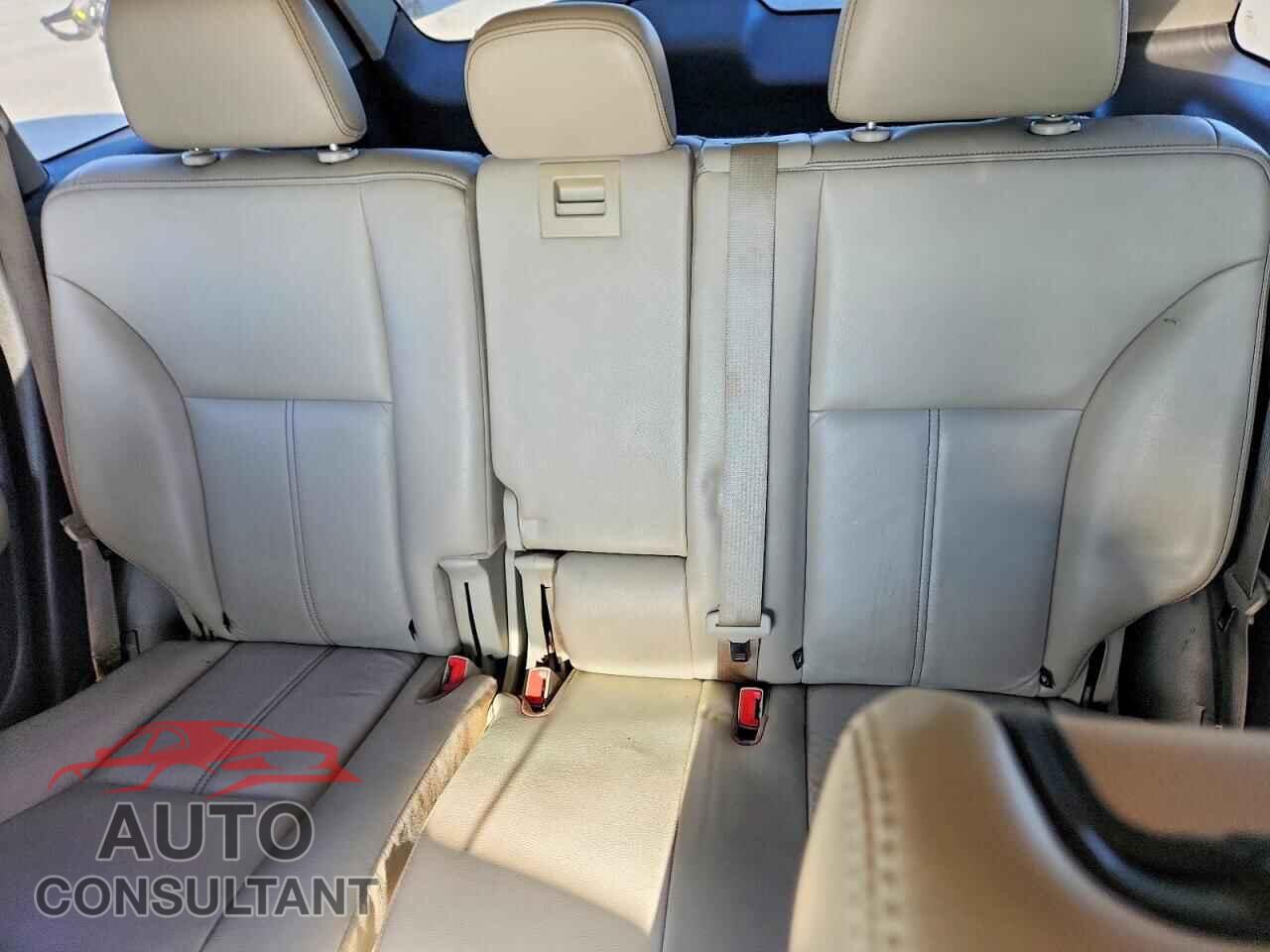FORD EDGE 2011 - 2FMDK3JC4BBB37252