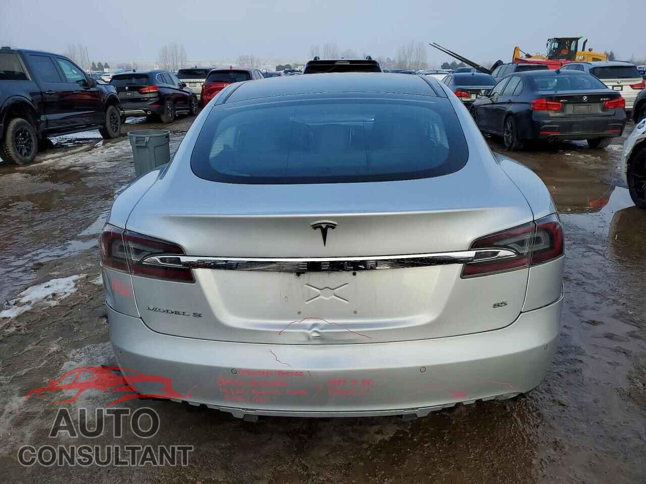 TESLA MODEL S 2014 - 5YJSA1H18EFP61182