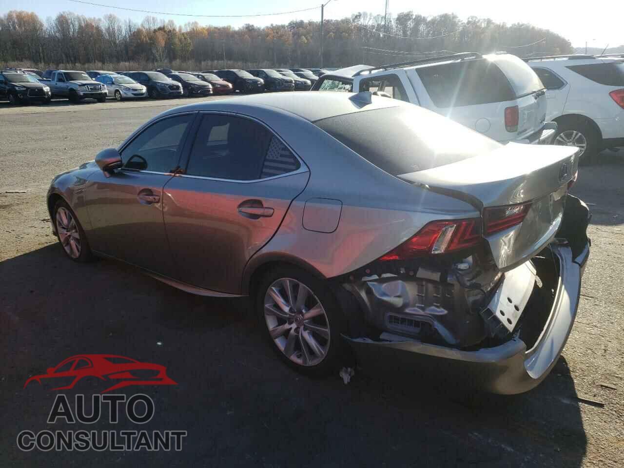LEXUS IS 2016 - JTHBA1D21G5013732