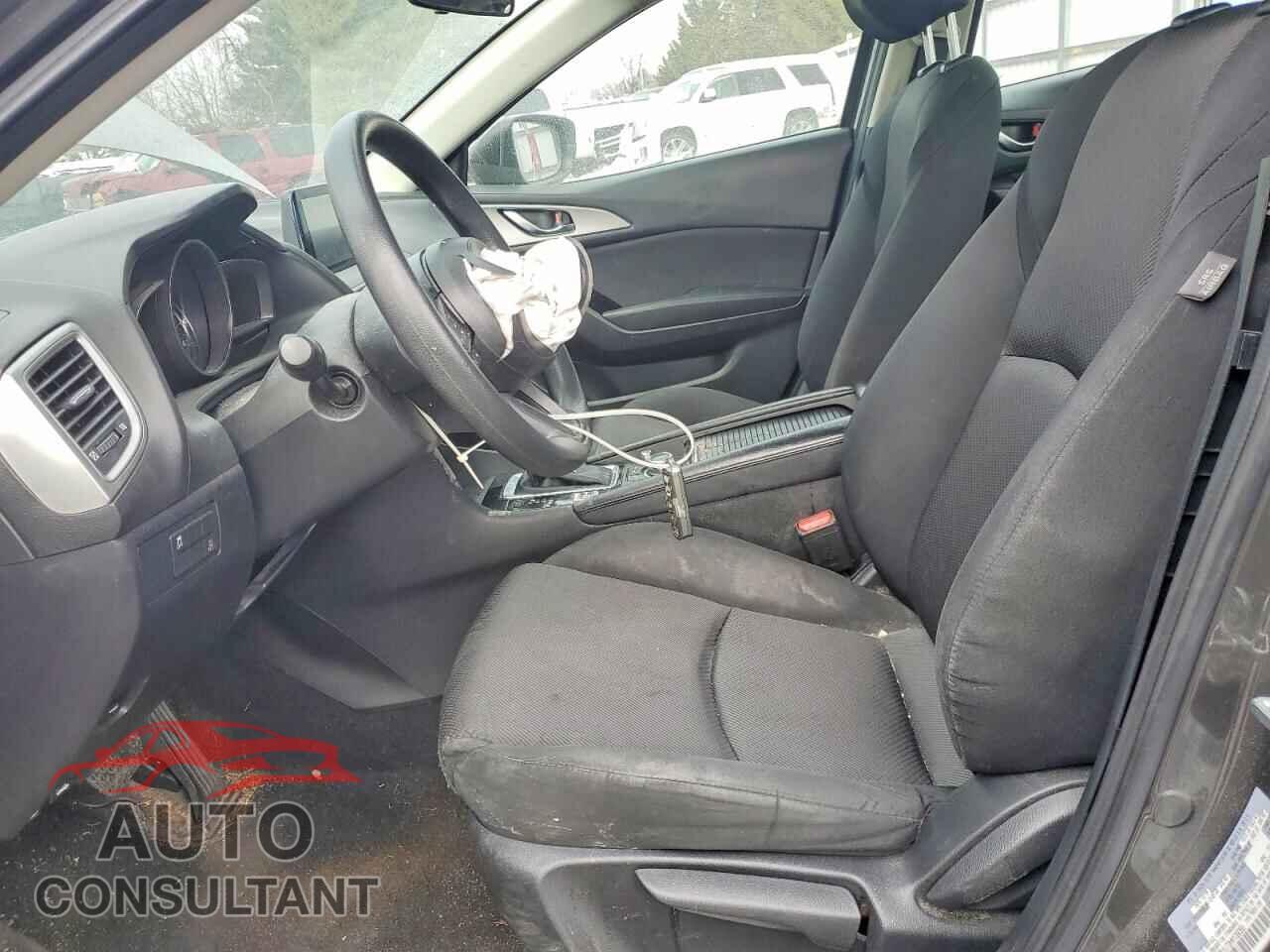 MAZDA 3 2017 - 3MZBN1U72HM109055