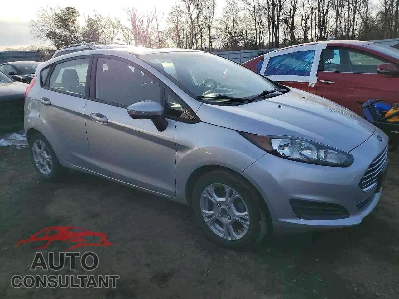 FORD FIESTA 2015 - 3FADP4EJ9FM128920