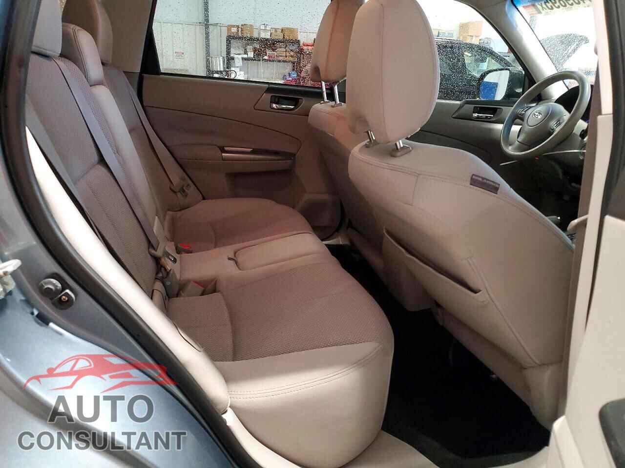 SUBARU FORESTER 2011 - JF2SHBDC4BH713829