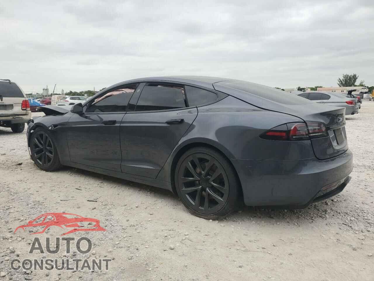 TESLA MODEL S 2022 - 5YJSA1E51NF493275