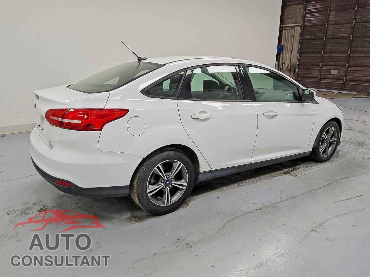 FORD FOCUS 2018 - 1FADP3FE7JL209372