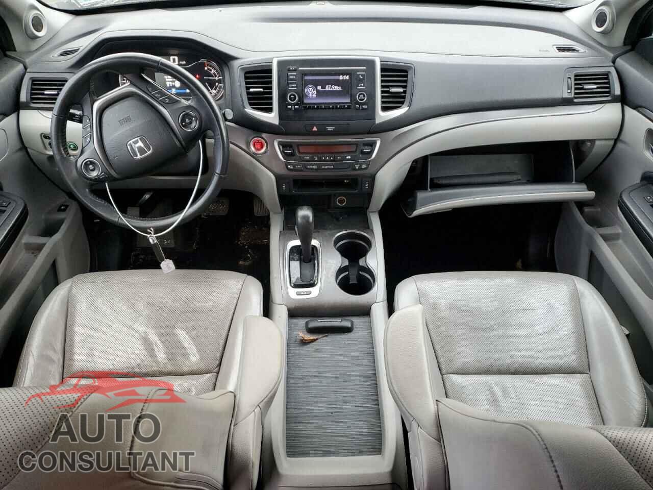 HONDA RIDGELINE 2018 - 5FPYK3F58JB000355