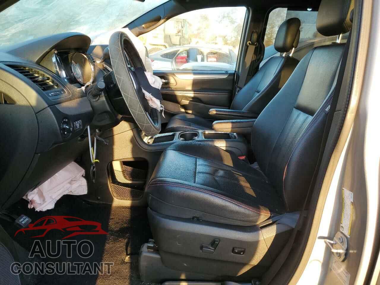 DODGE CARAVAN 2017 - 2C4RDGEG9HR674255