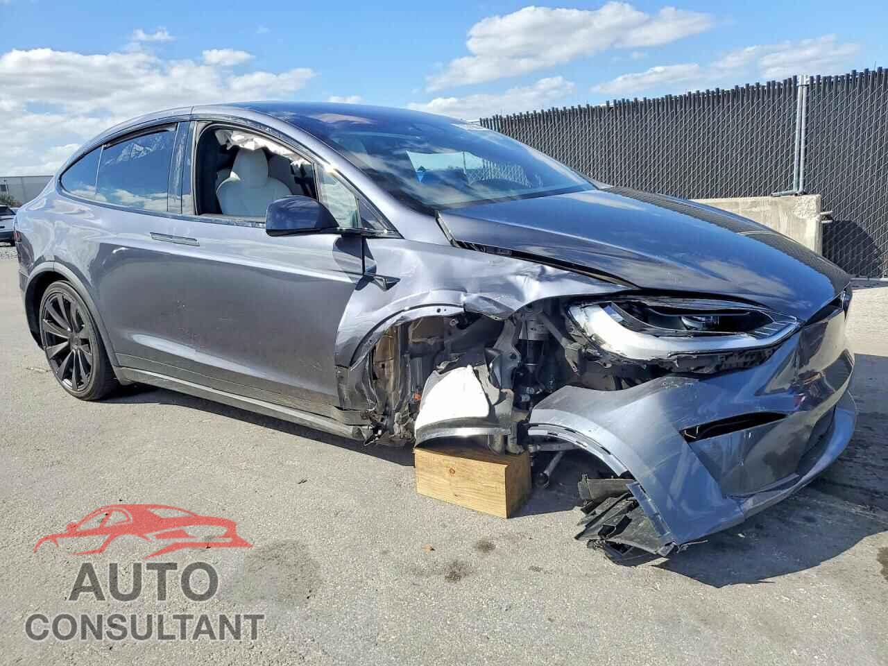 TESLA MODEL X 2023 - 7SAXCAE53PF411732