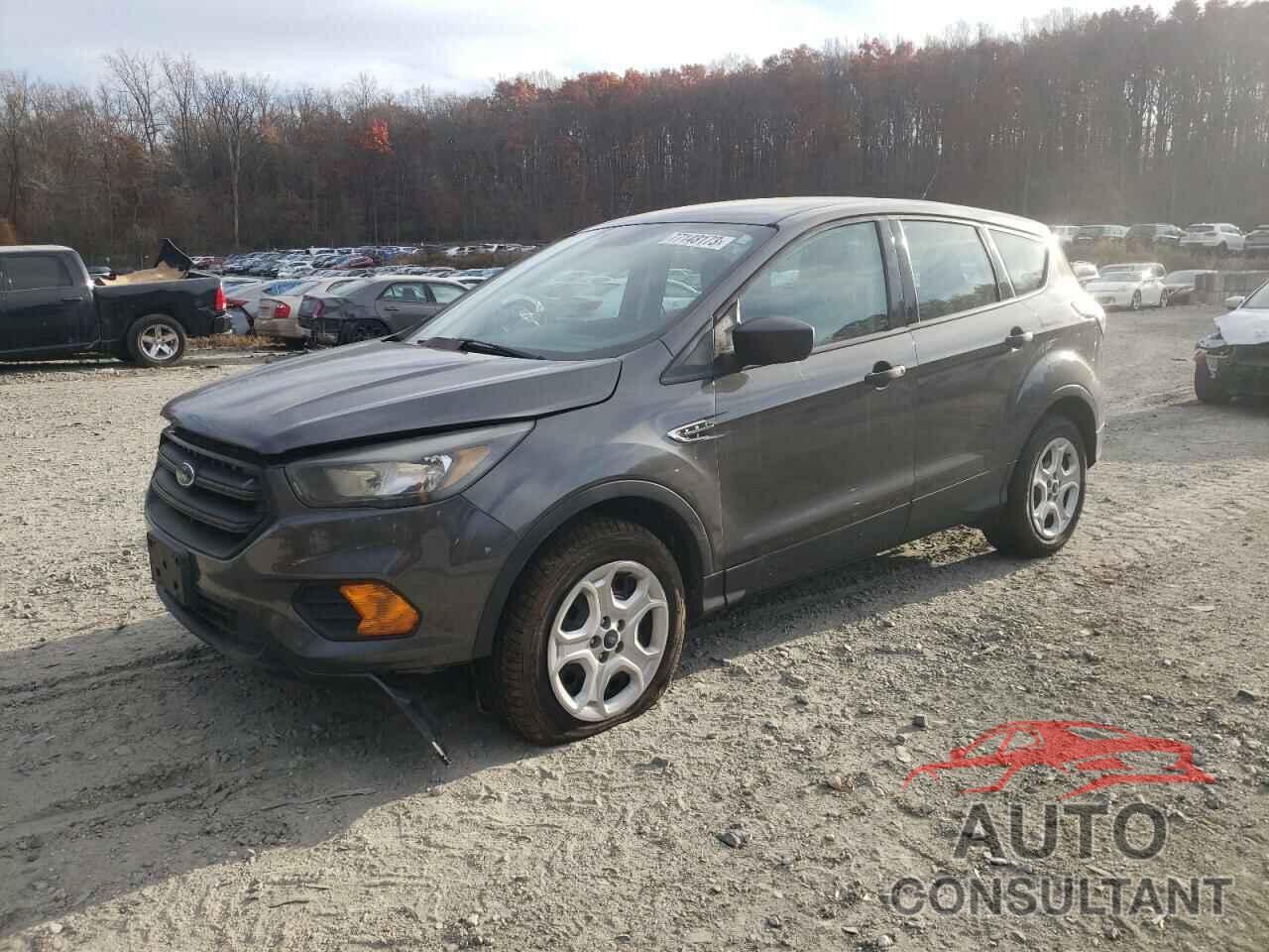 FORD ESCAPE 2018 - 1FMCU0F75JUA17596