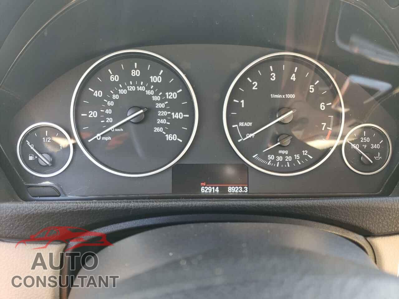 BMW 3 SERIES 2016 - WBA8E1G56GNT34278