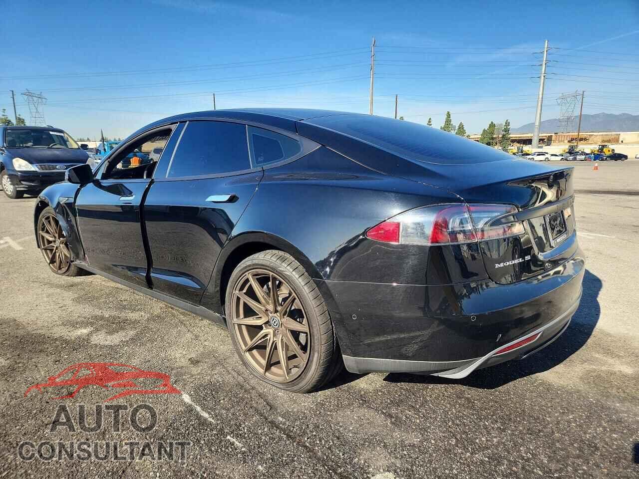 TESLA MODEL S 2016 - 5YJSA1E40GF128306