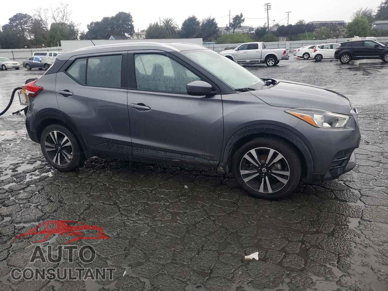 NISSAN KICKS 2019 - 3N1CP5CU3KL525373