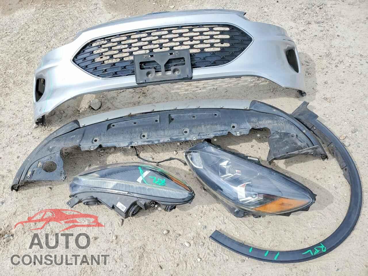 FORD ESCAPE 2020 - 1FMCU0G65LUA86037