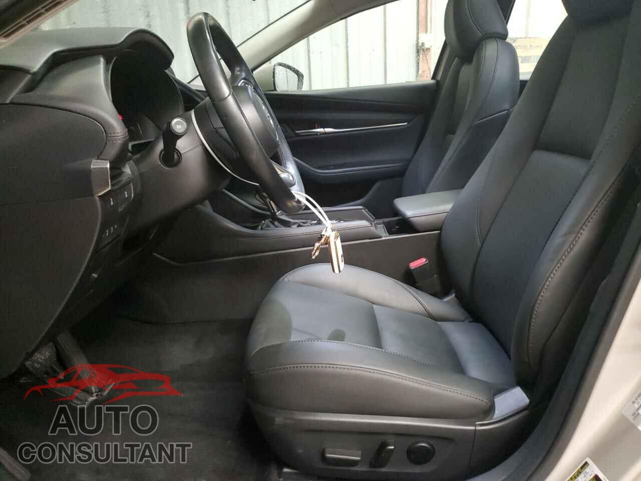 MAZDA 3 2023 - 3MZBPACM1PM385372