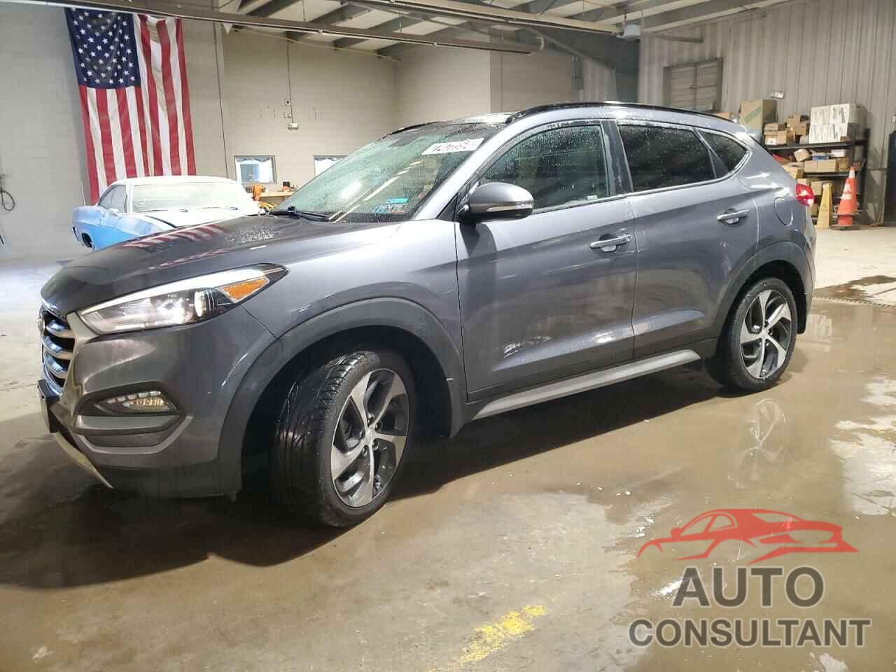 HYUNDAI TUCSON 2018 - KM8J3CA28JU749244