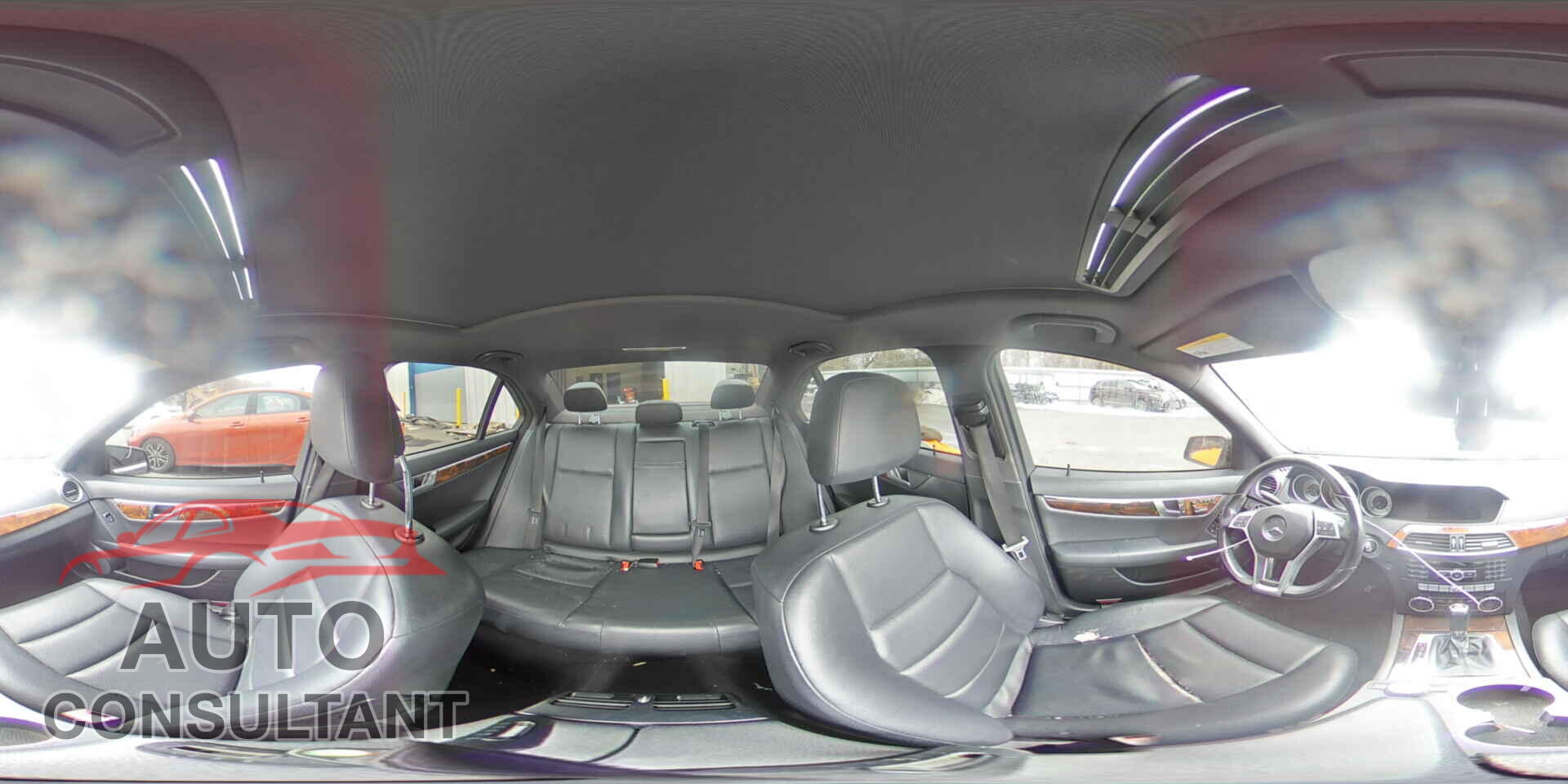 MERCEDES-BENZ C-CLASS 2012 - WDDGF8BBXCA688247