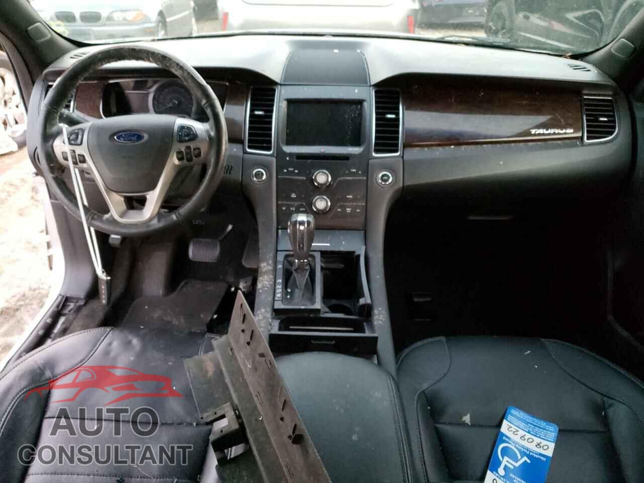 FORD TAURUS 2016 - 1FAHP2F83GG120275